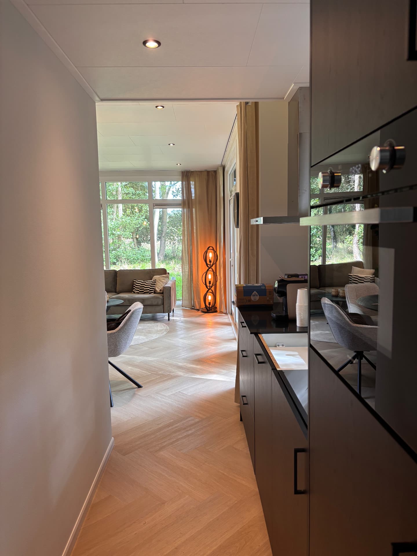 Keuken met inductie, oven en vaatwasser